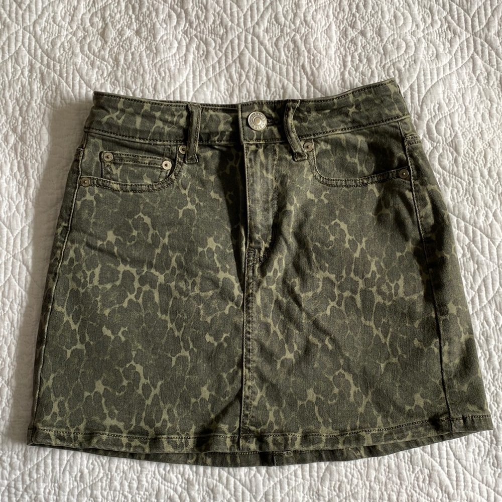 American Eagle Army Green Patterned Denim Skirt